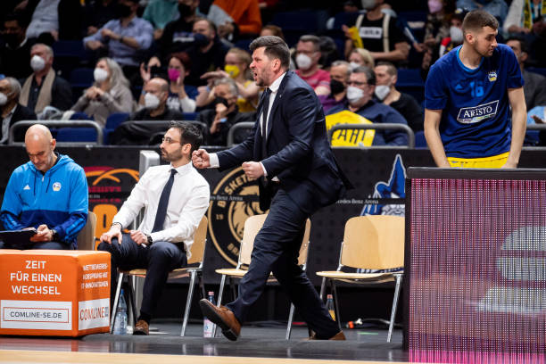 通过多种方 通过多种方